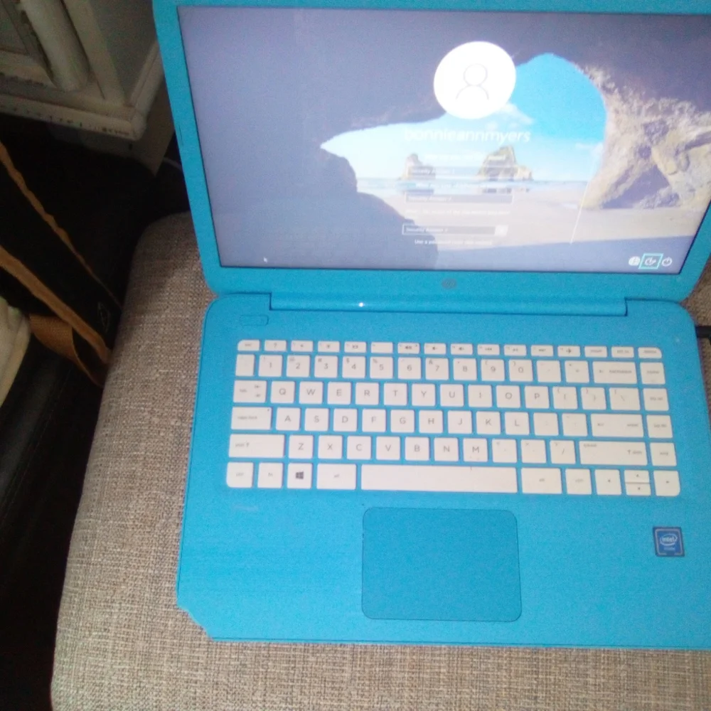 Laptop